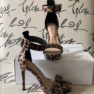 Aldo Leopard print/wedding/work pump